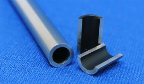 Inner surface resin coated pipe